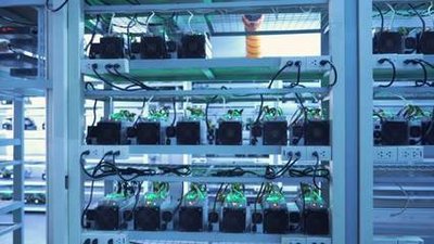 An overview of a typical mining rig setup, showcasing how devices like the Bytom B3 enhance efficiency in cryptocurrency mining